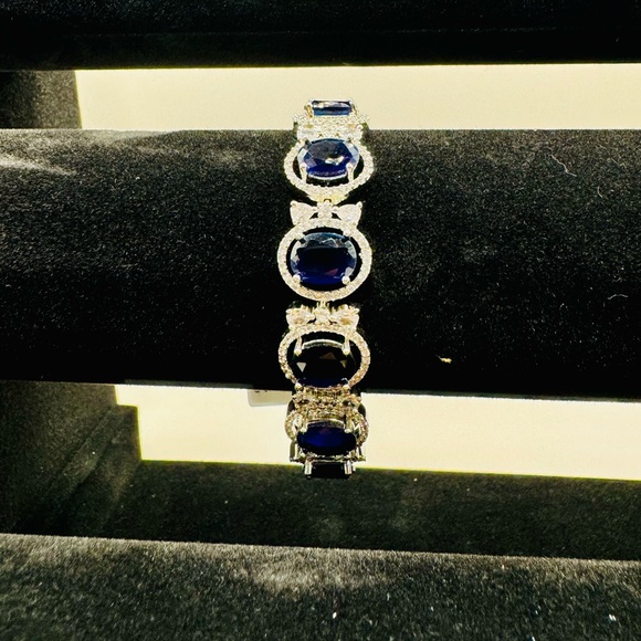 CZ Bangles / Bracelet - Picture 5 of 5